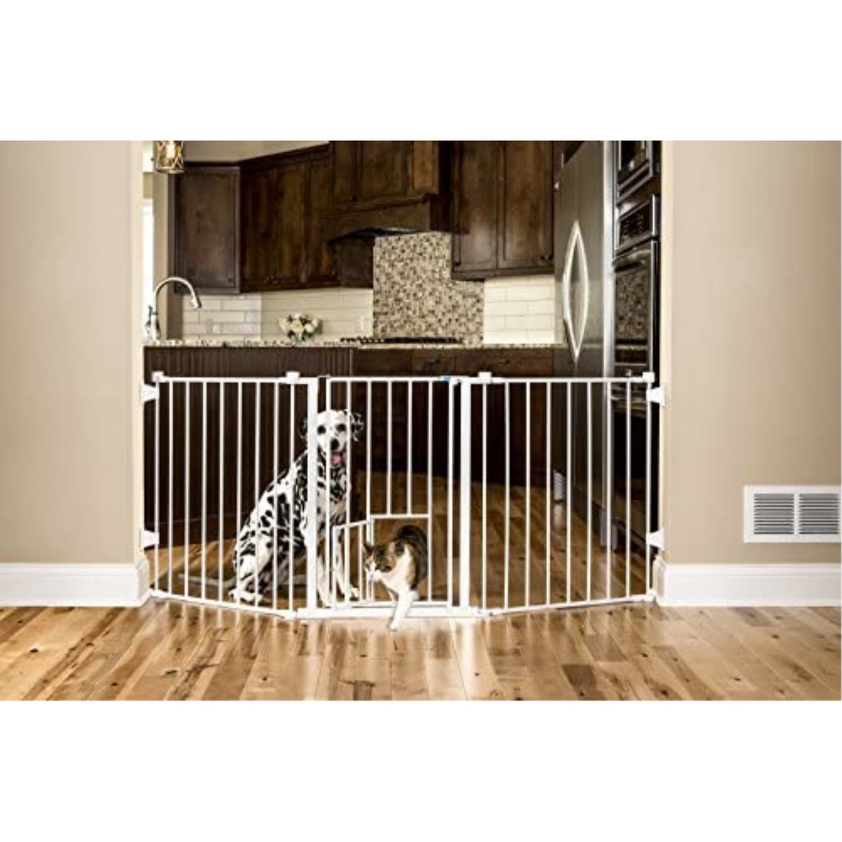 Flexi Walk-Thru Gate With Pet Door