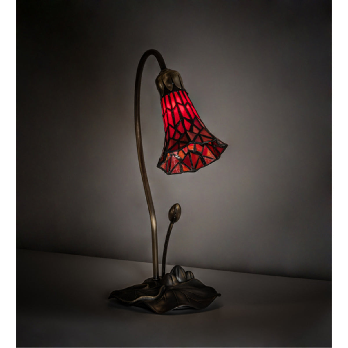 16' High Tiffany Pond Lily Red Accent Lamp