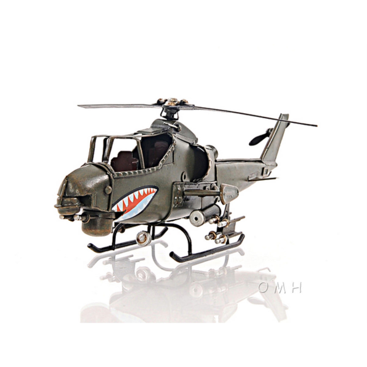 1960 Bell Ah-1G Cobra Attack Helicopter Model- 1:46 Scale