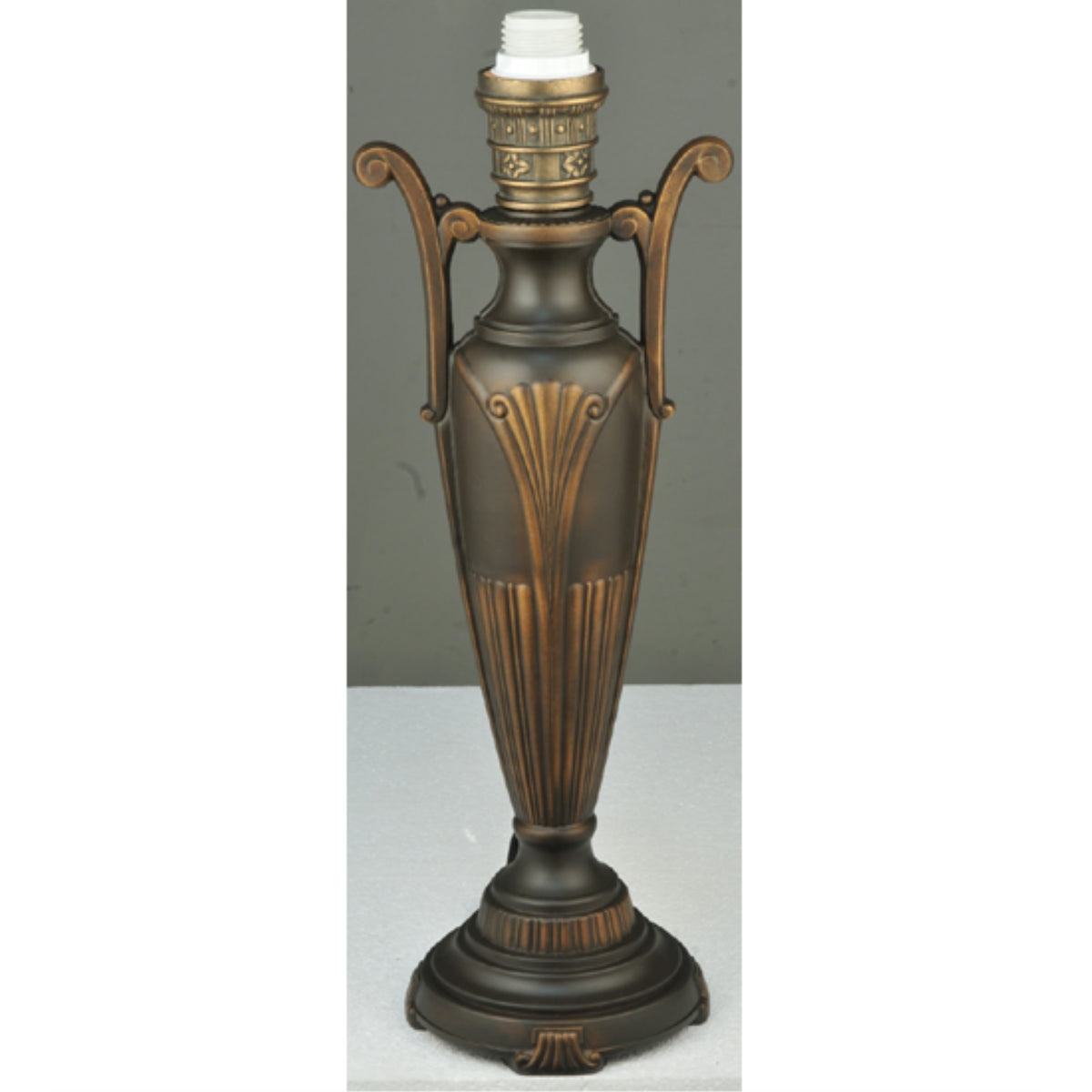 18.5' Classic Handled Vase/2.25'Lockring