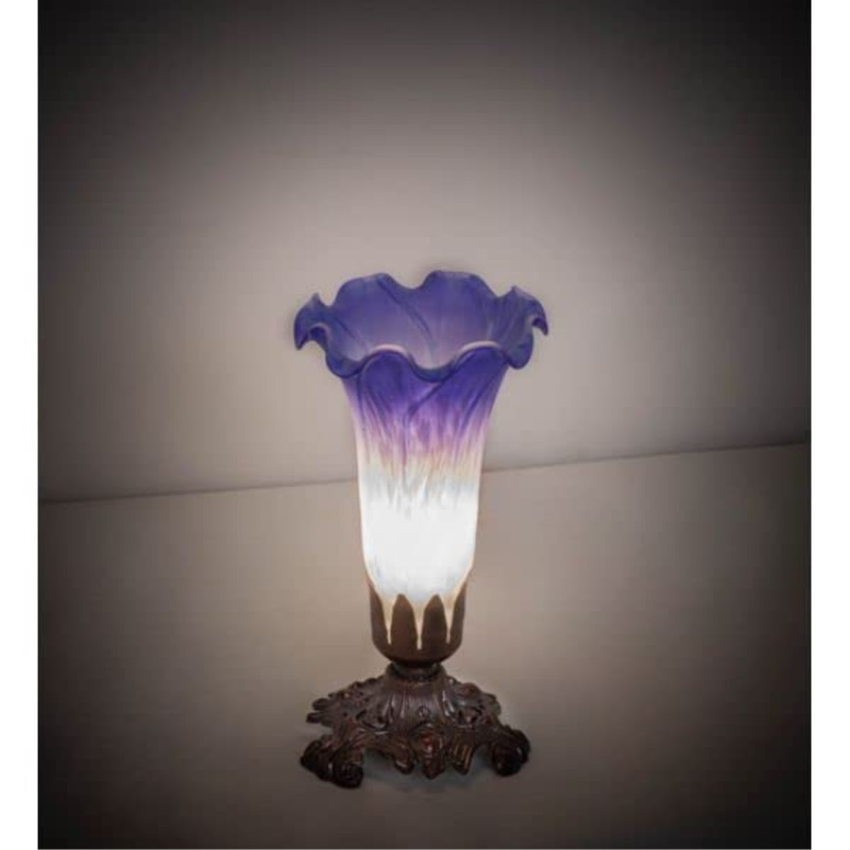 8' High Blue/White Pond Lily Victorian Mini Lamp