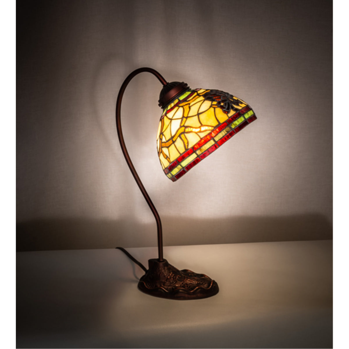 18' High Pinecone Desk Lamp