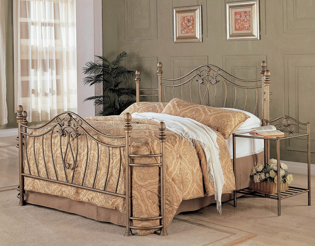 Casafoyer Sydney Traditional Antique Brushed Queen Bed-Elegant Metal Bed With Curved Headboard And Footboard, Floral Motifs-Warm Antique Brushed Gold Finish-Queen Size-Easy Assembly