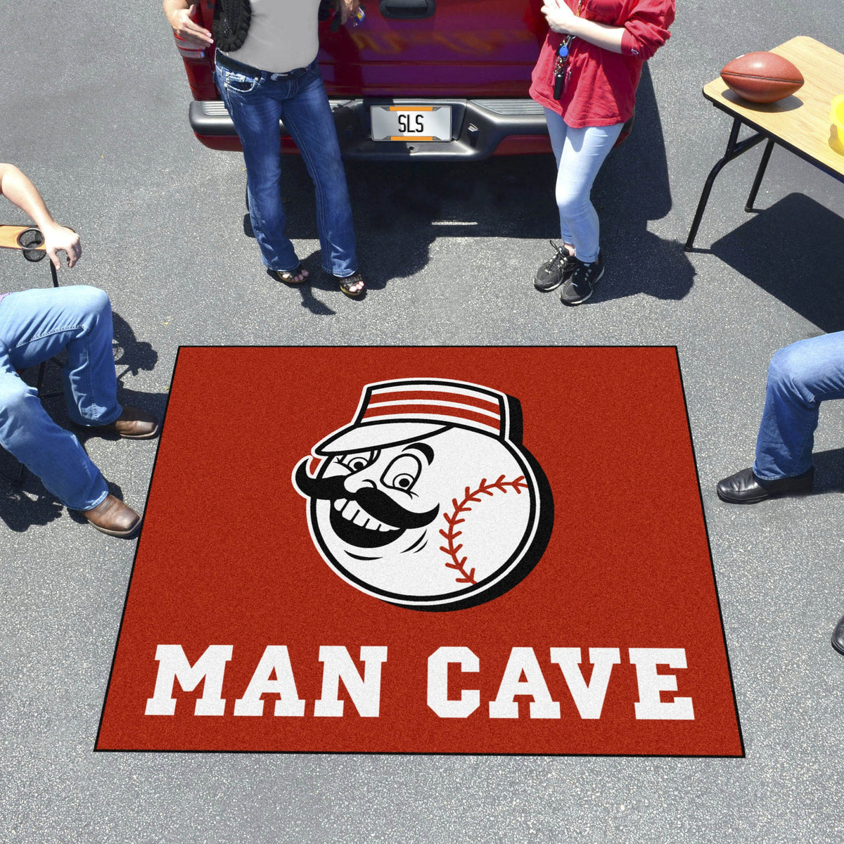Cincinnati Reds Man Cave Tailgater Rug - 5Ft. X 6Ft.