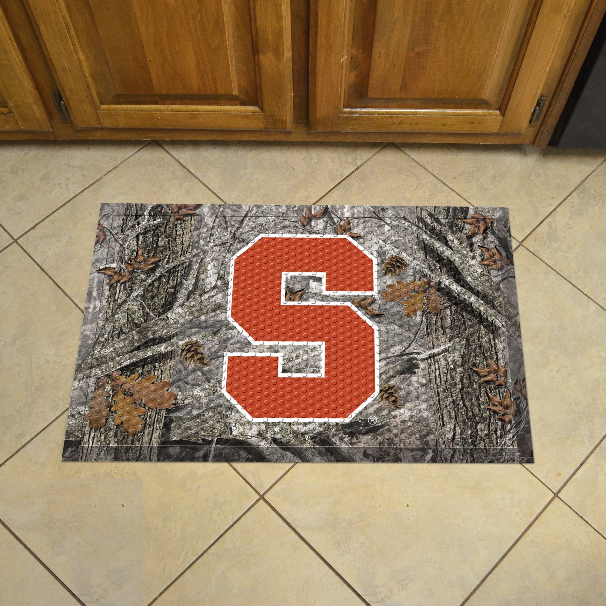 Syracuse Rubber Scraper Door Mat Camo