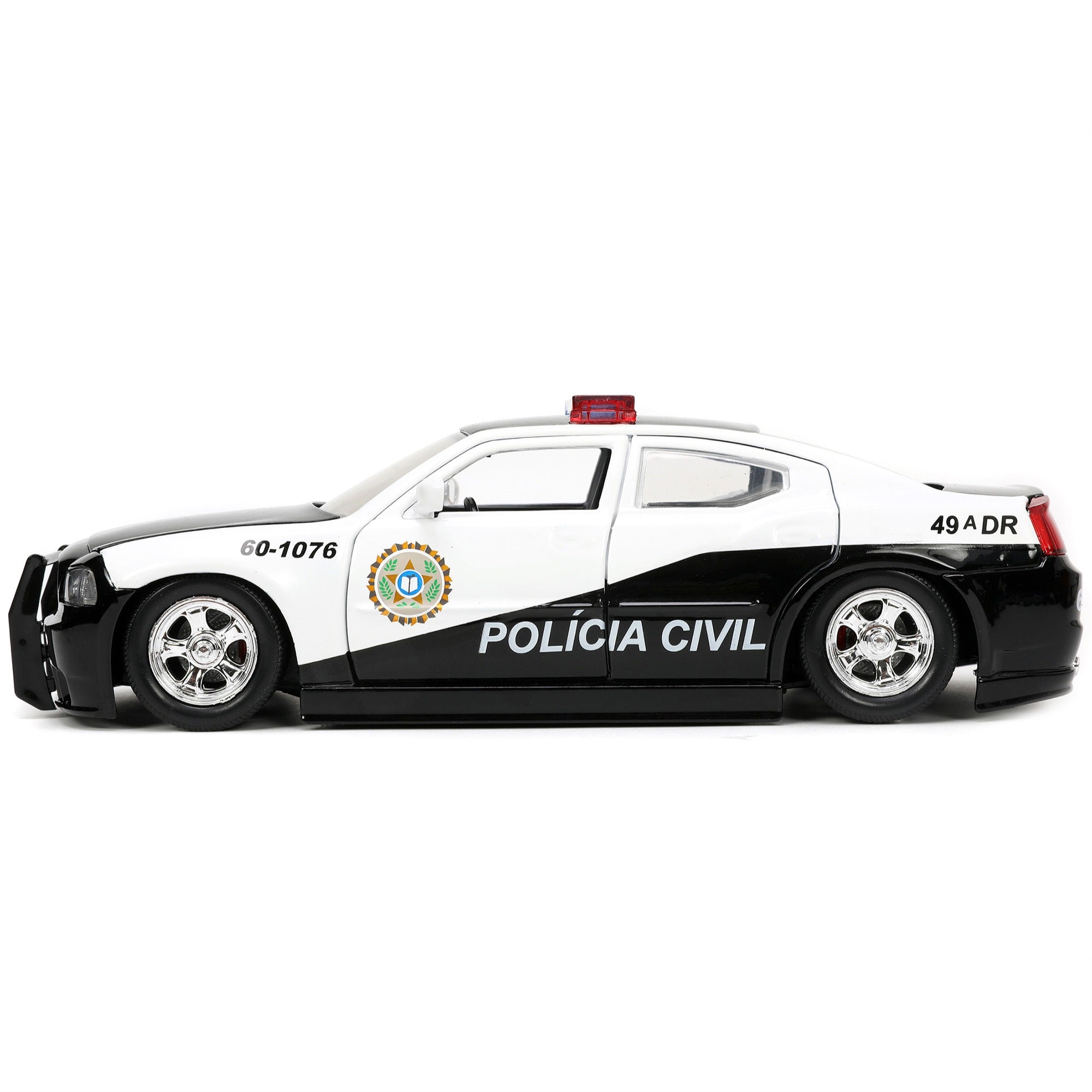 2006 Dodge Charger Police Black and White “Policia Civil” “Fast & Furious” Series 1/24 Diecast Model Car by Jada