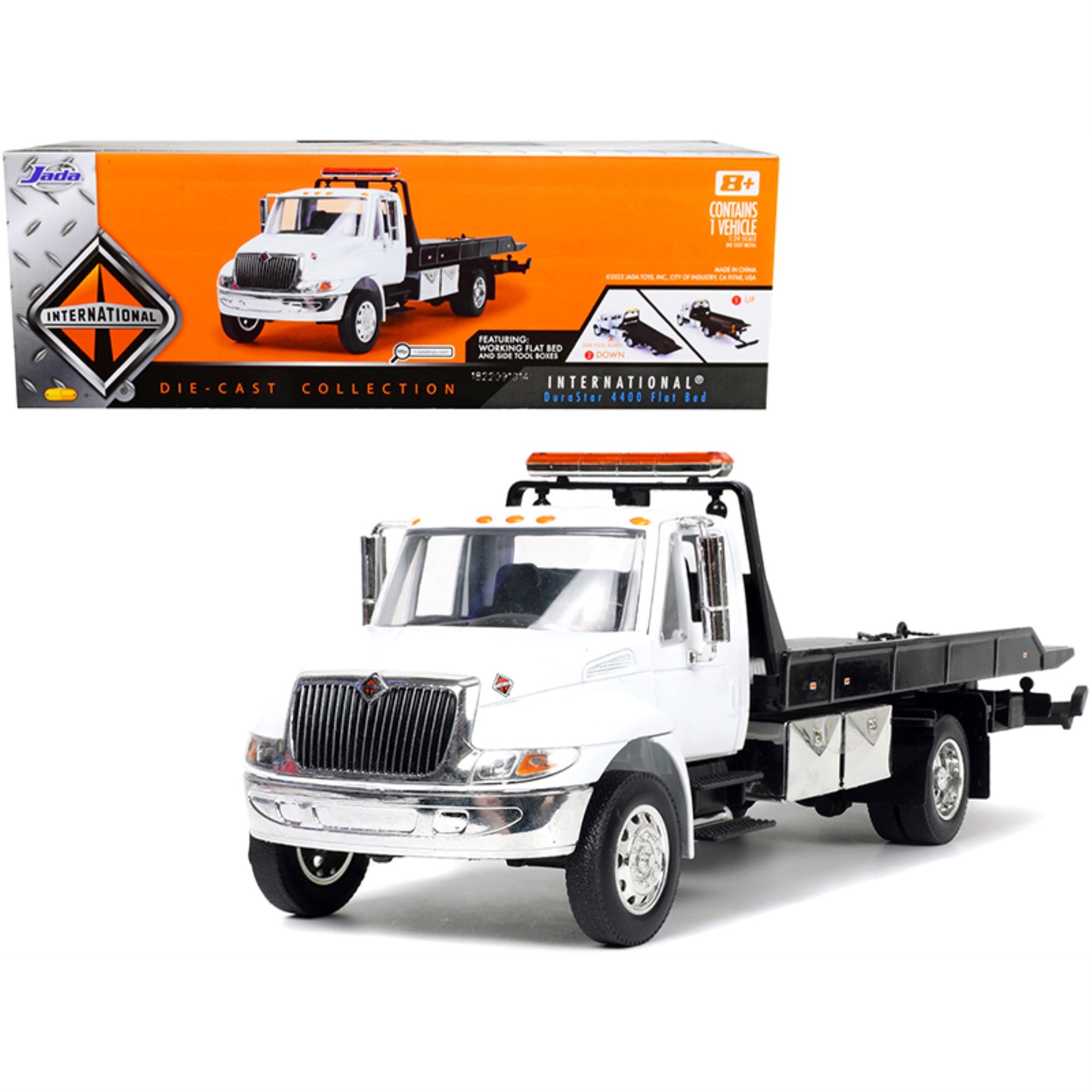 International Durastar 4400 Flatbed Tow Truck White 1/24 Diecast Model By Jada
