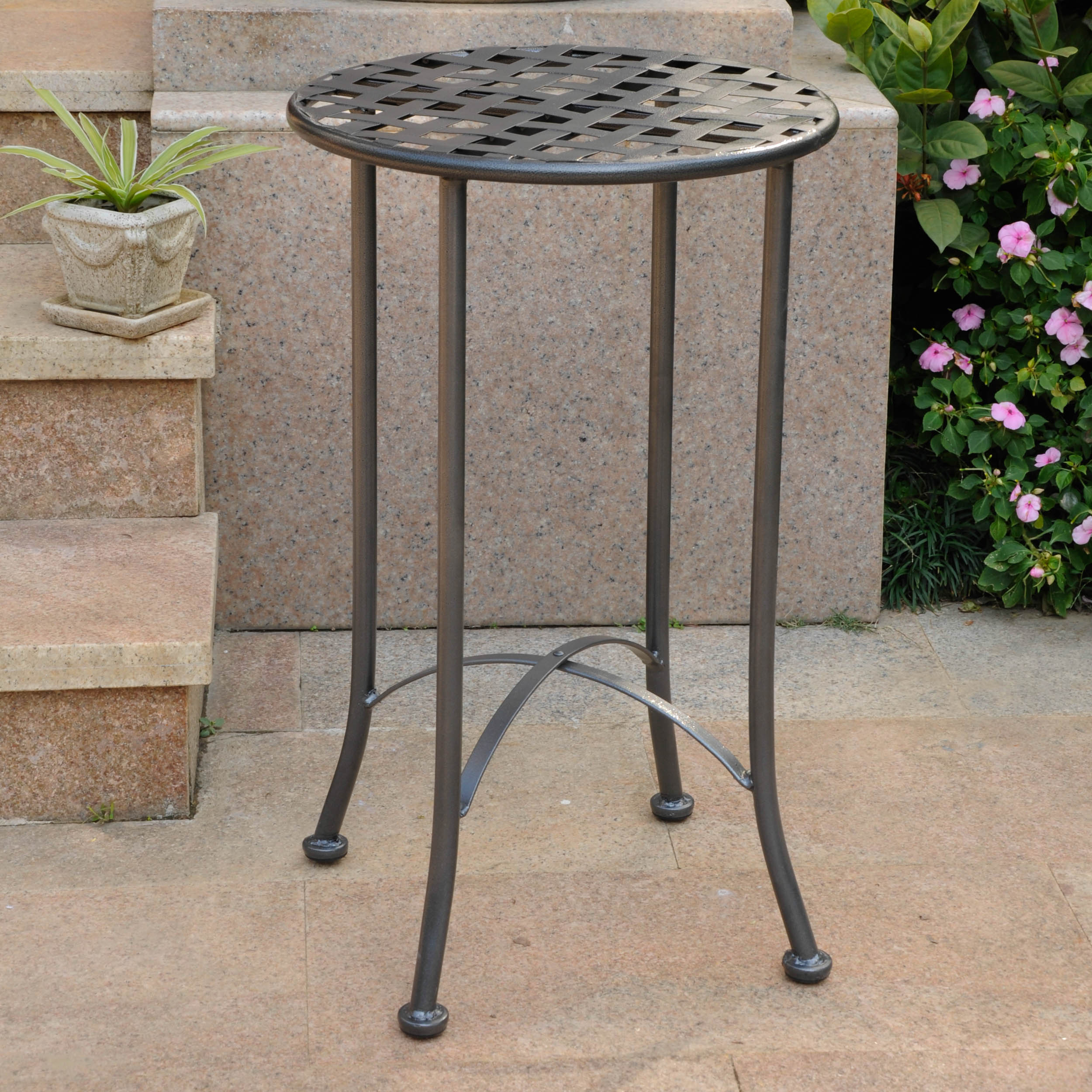 Mandalay 16-inch Outdoor Side Table - Hammered Pewter