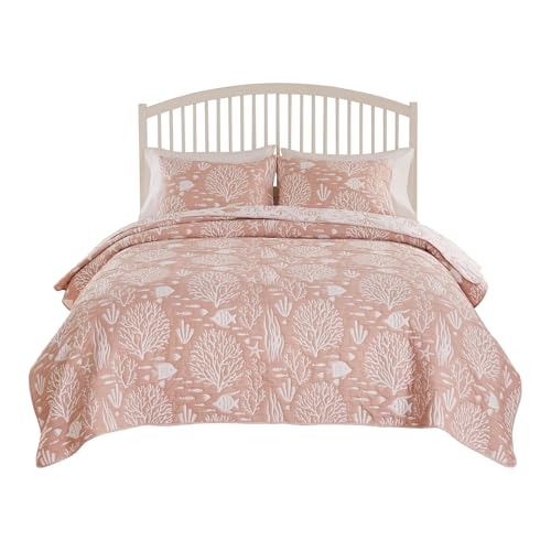 Amy 3 Piece King Quilt Set, Coastal Theme, Soft Pink White Polyester