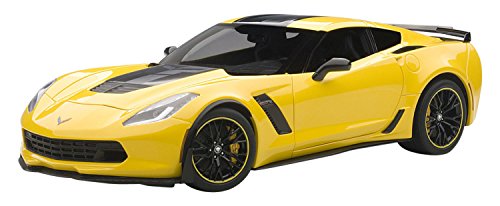 Autoart C7       Model Kit       Chevrolet Corvette Z06  2015    C7R Edition       Echelle 1: 18, 71260, Yellow/Black