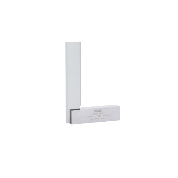 4795-150 90 Beveled Edge Square With Wide Base, 5.9X3.9