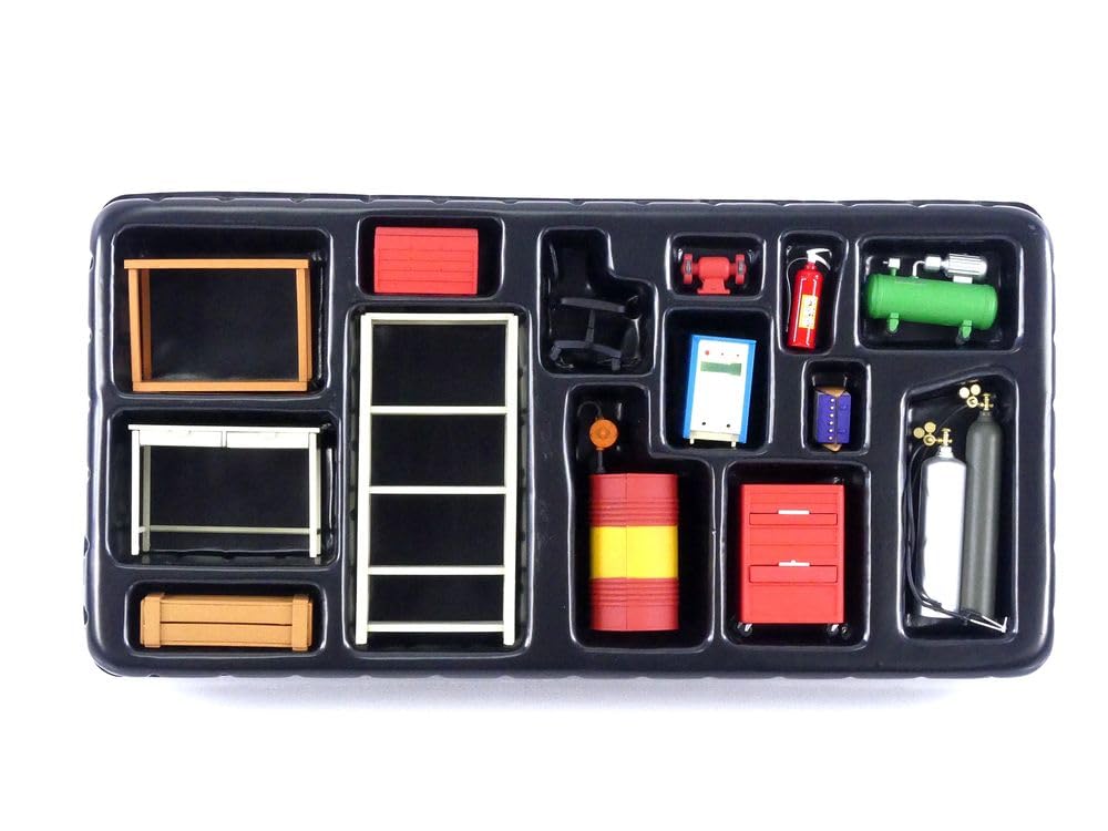 Garage Kit Set for 1/18 Scale Models by Autoart