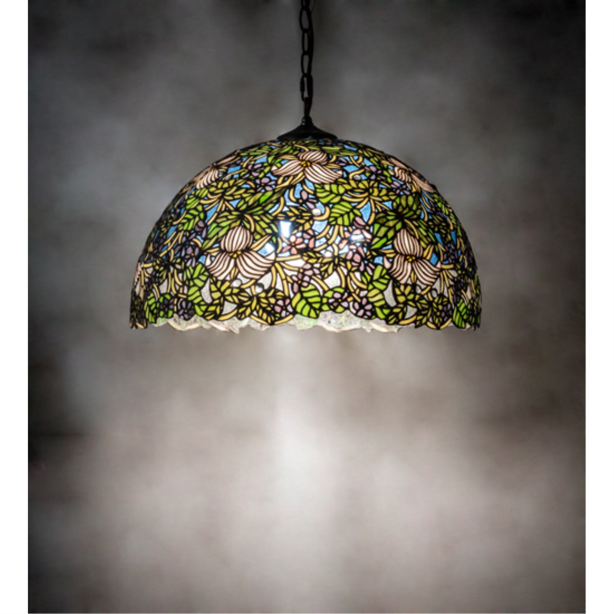 20' Wide Trillium & Violet Pendant