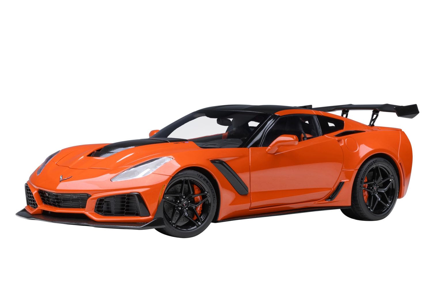 2019 Chevrolet Corvette C7 ZR1 Sebring Orange Tintcoat with Carbon Top 1/18 Model Car by Autoart