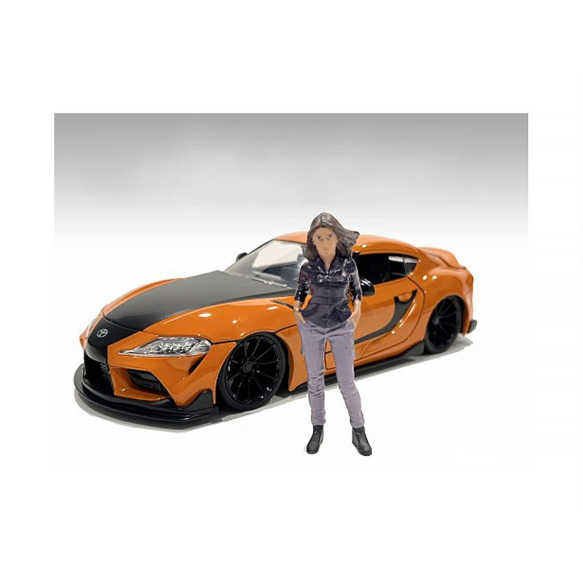 American Diorama Car Meet 3 Figure 5 For 1/18 Scale Models 76330