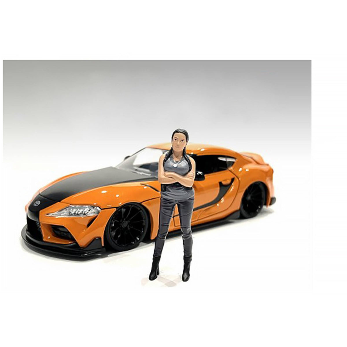 Car Meet 3 Figurine 7 For 1/24 Scale Models By American Diorama 76432