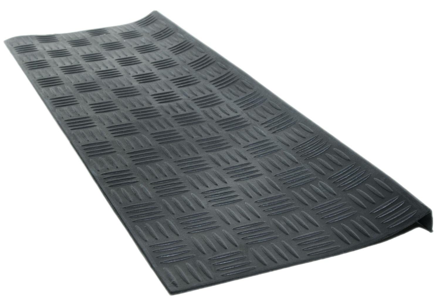 Stair Mat  Criss Cross Black -832RBM