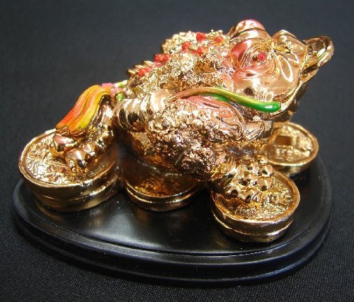 Money Toad Figurines