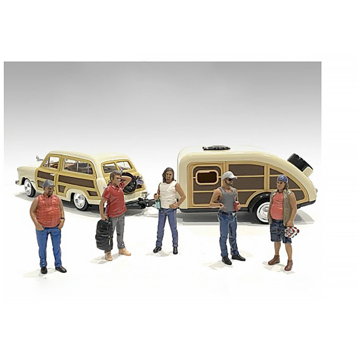 Campers 5 Piece Figure Set For 1/18 Scale Models By American Diorama