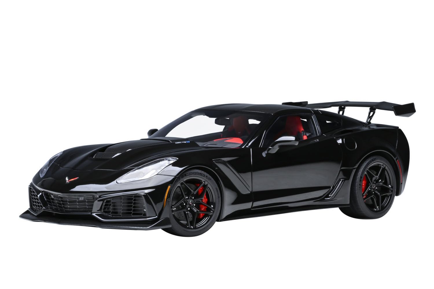 2019 Chevrolet Corvette C7 ZR1 Black with Carbon Top 1/18 Model Car by Autoart