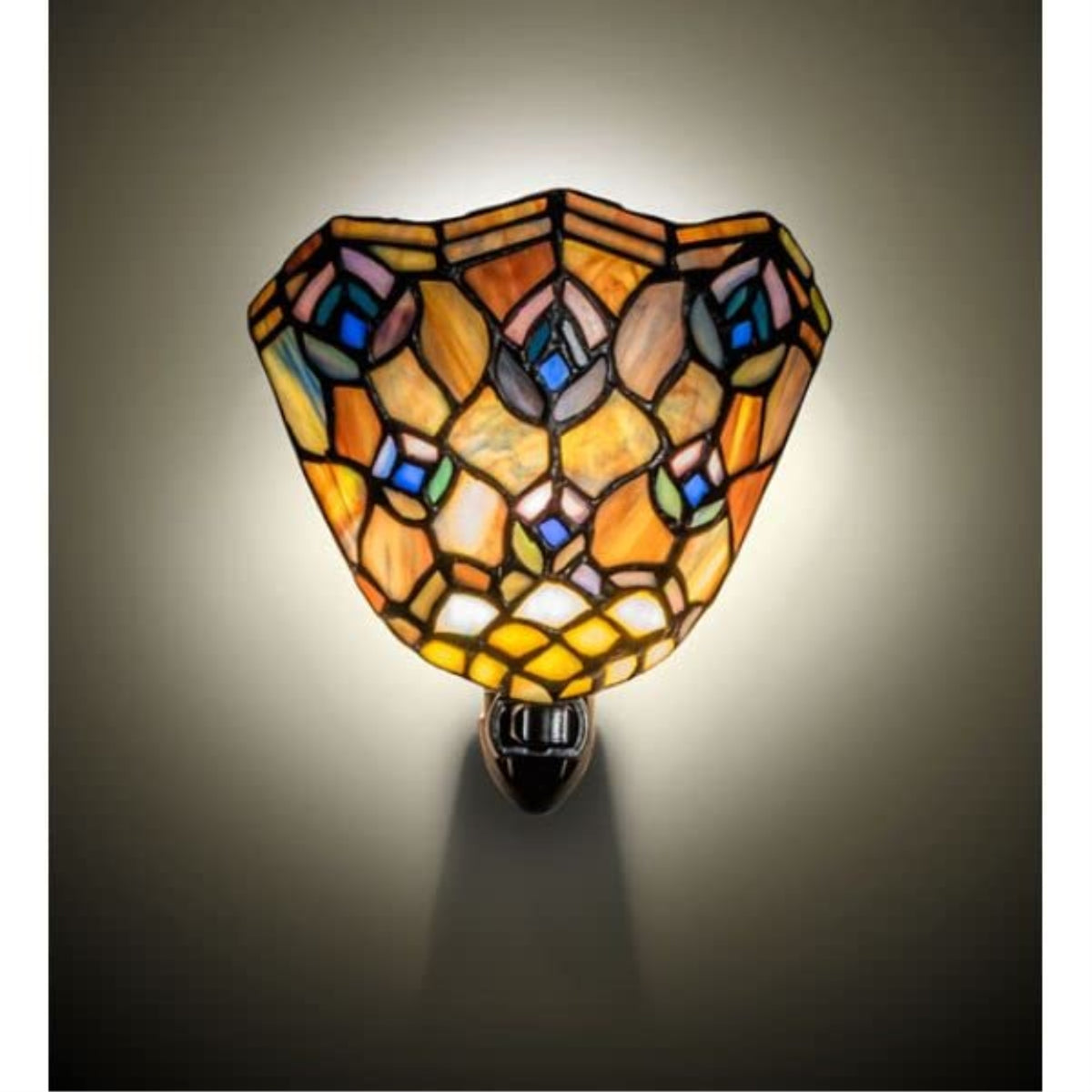 5.5' Wide Tiffany Peacock Feather Night Light