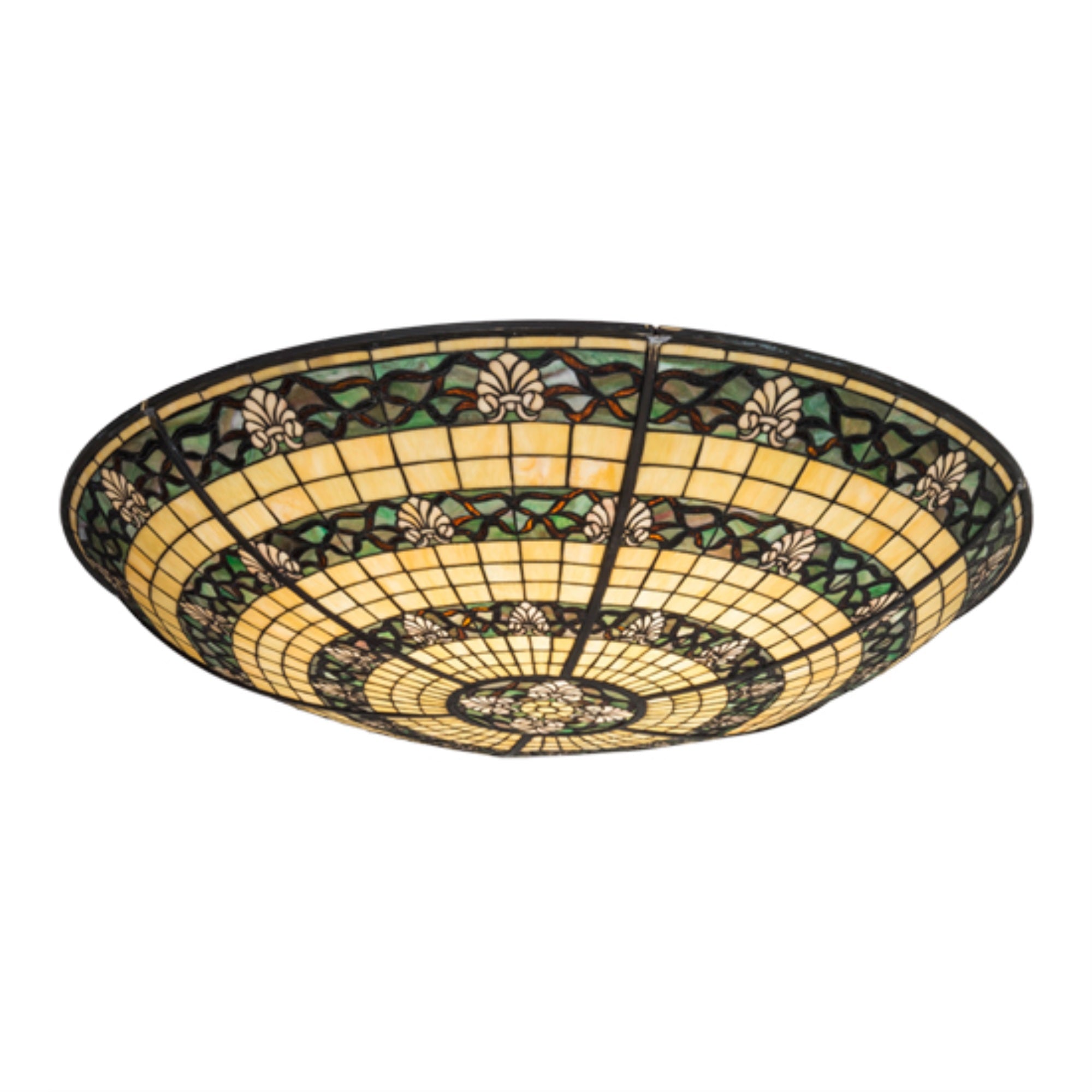 42'W Shell And Ribbon Shade