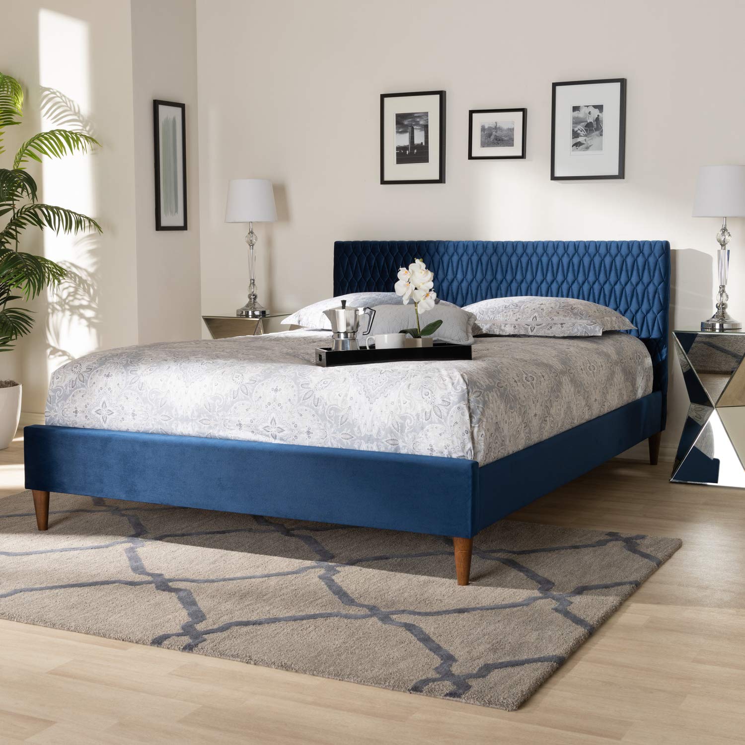 Baxton Studio Frida Glam And Luxe Royal Blue Velvet Fabric Upholstered Full Size Bed
