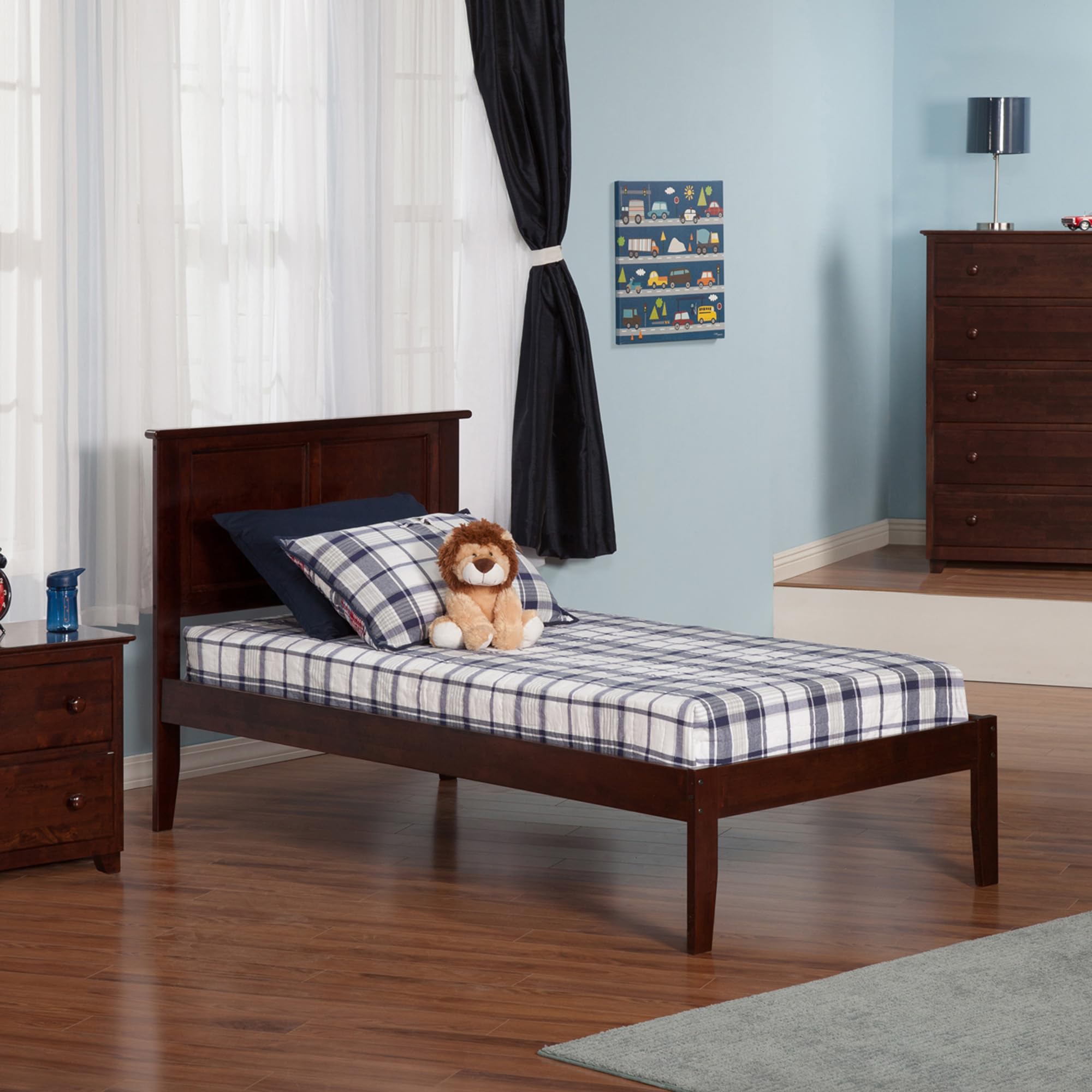 Madison Twin Platform Bed in Walnut