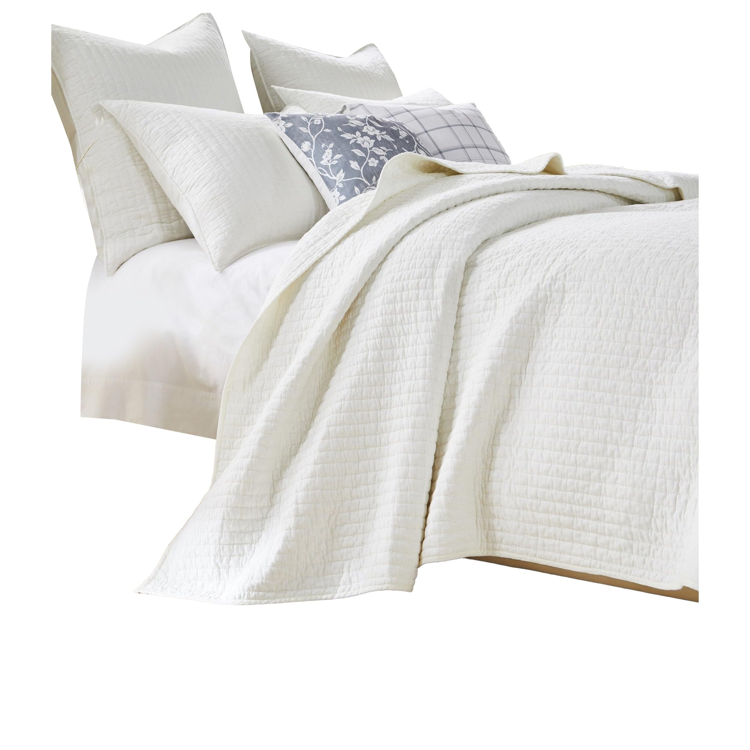 Xumi 2pc Twin Quilt and Pillow Sham Set, Channeled, Antique White Cotton