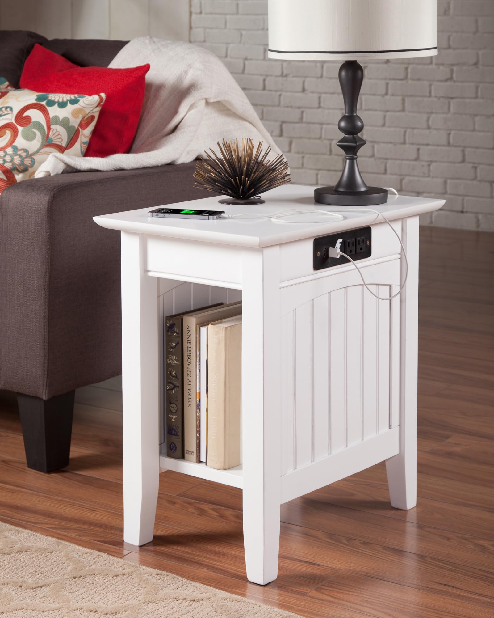 Nantucket Chair Side Table w/Charger WH
