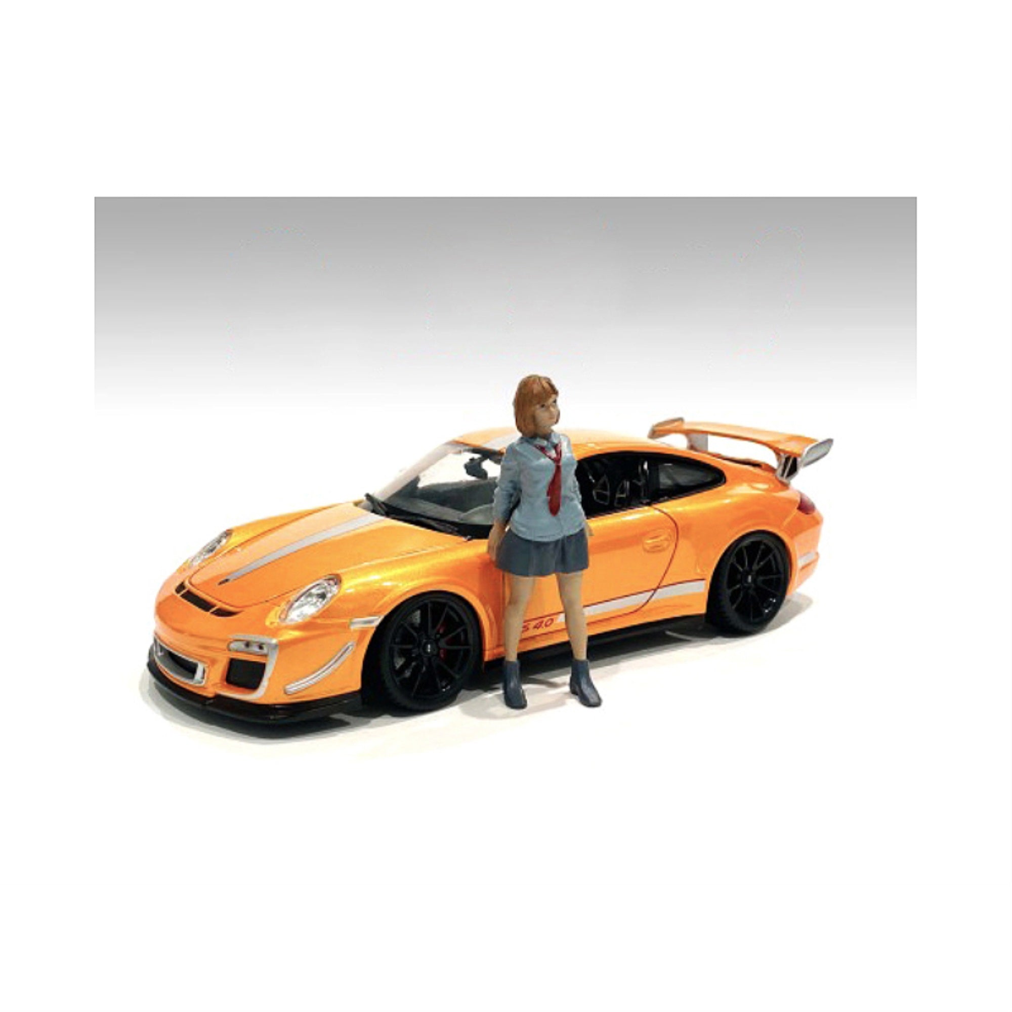 Car Meet 1' Figurine V For 1/24 Scale Models By American Diorama