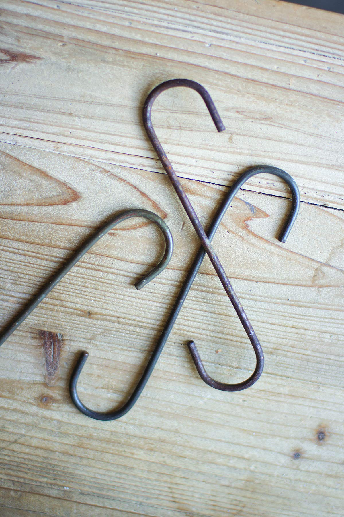 Bag Of Twelve S-Hooks Short