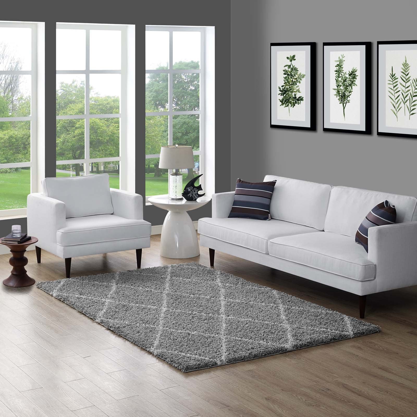 Toryn Diamond Lattice 5x8 Shag Area Rug - Gray and Ivory