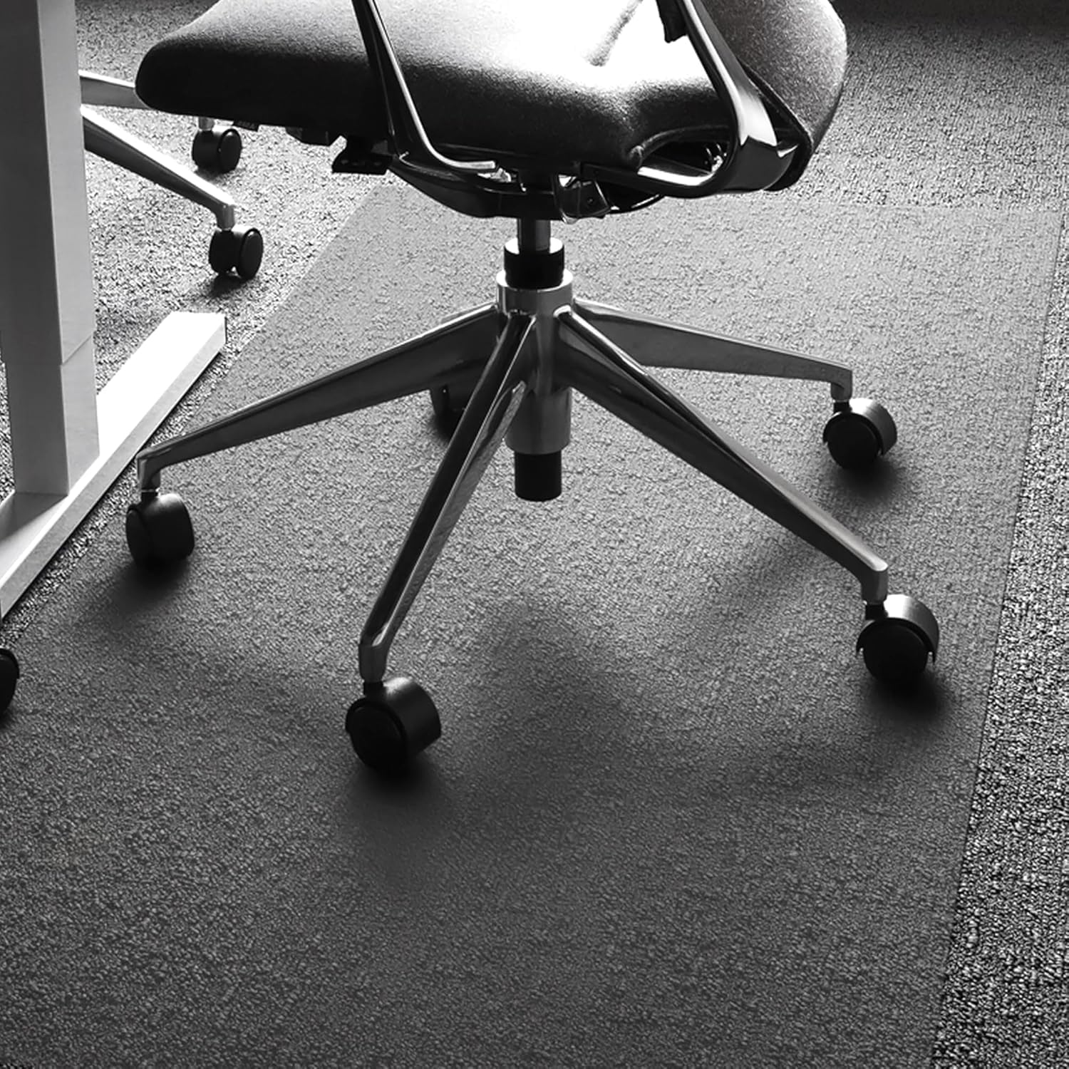 Ultimat Polycarbonate Rectangular Chair Mat for Carpets - 60 x 118″″