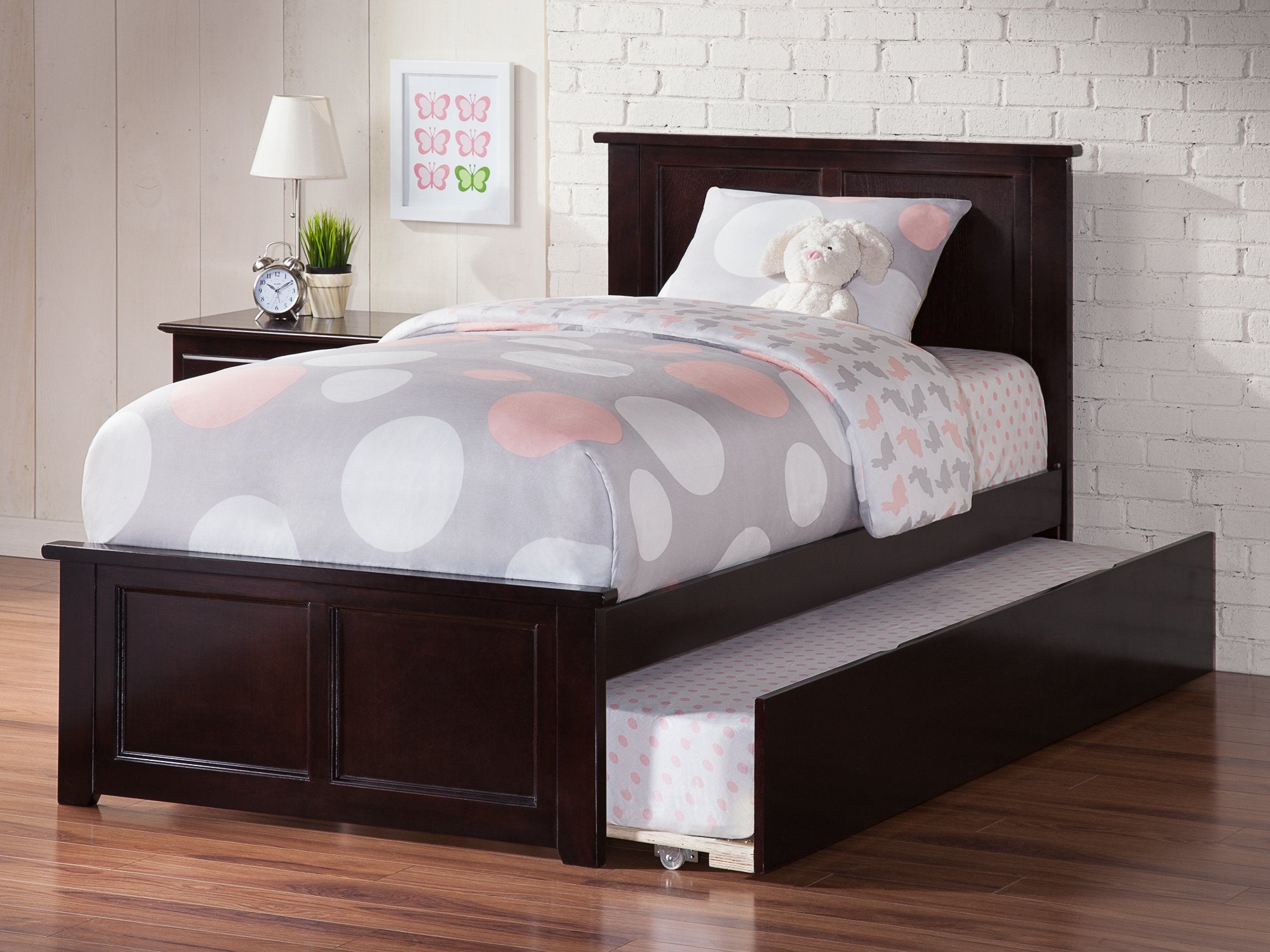 Madison Twin XL Solid Wood Platform Bed with Matching Footboard & Twin XL Trundle in Espresso
