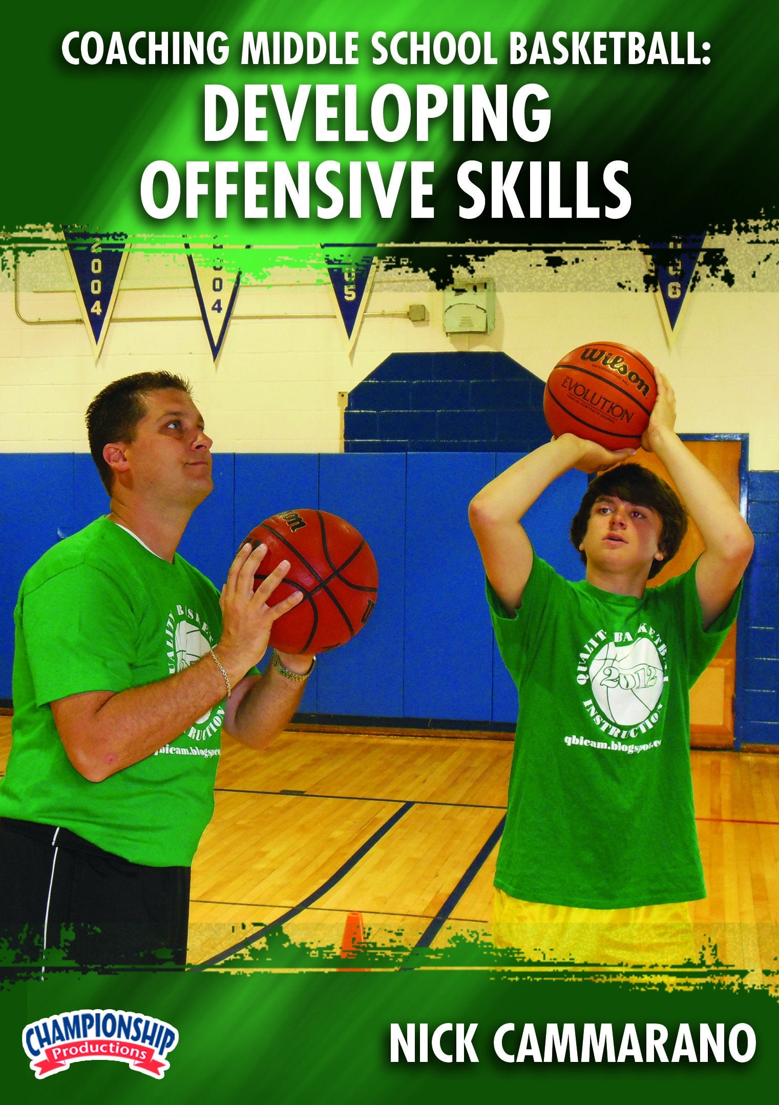 COACHINGMIDDLESCHOOLBASKETBALL:DEVELOPINGOFFENSIVESKILLS(CAMMARANO)