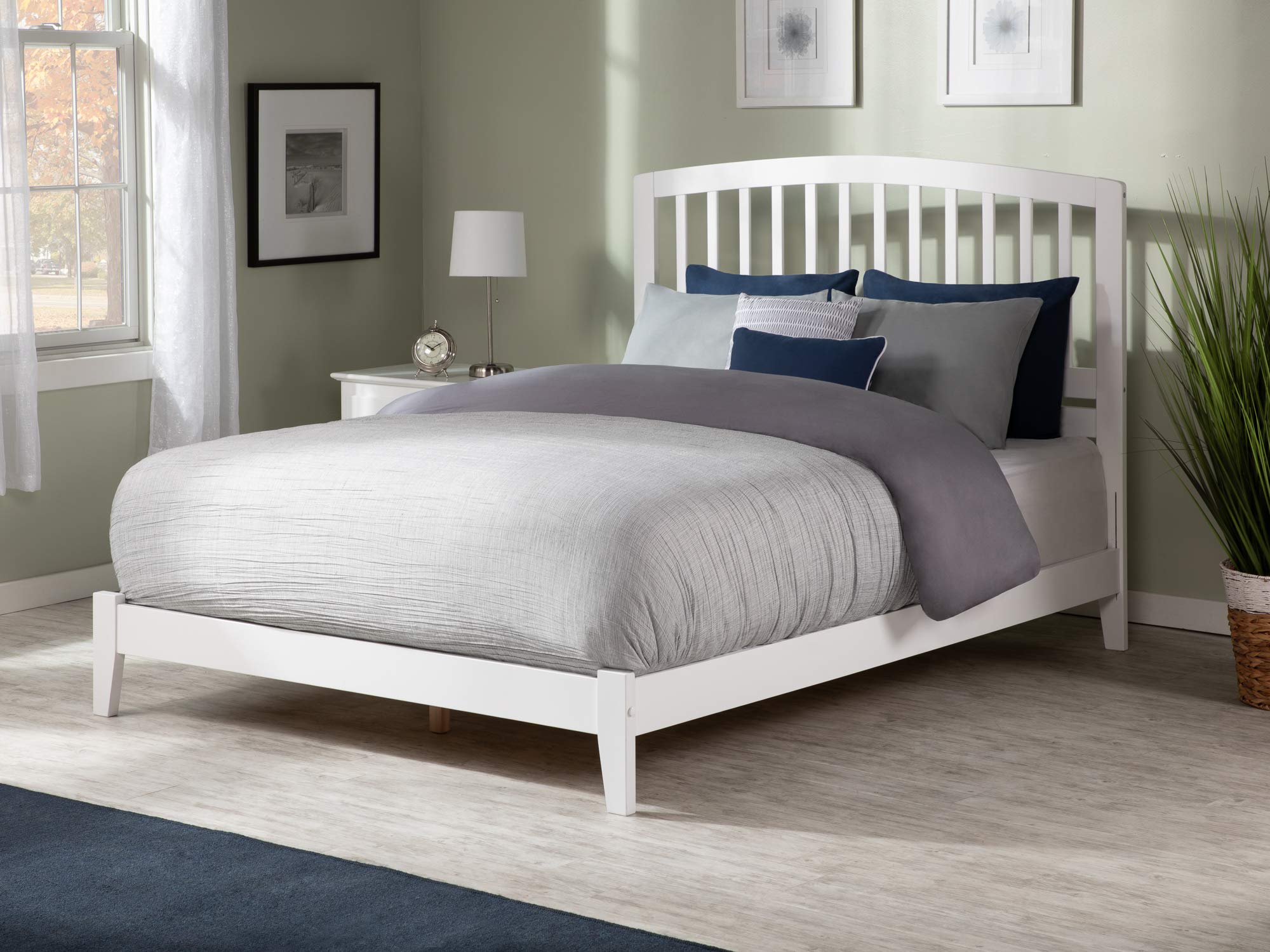 Richmond Queen Bed in White