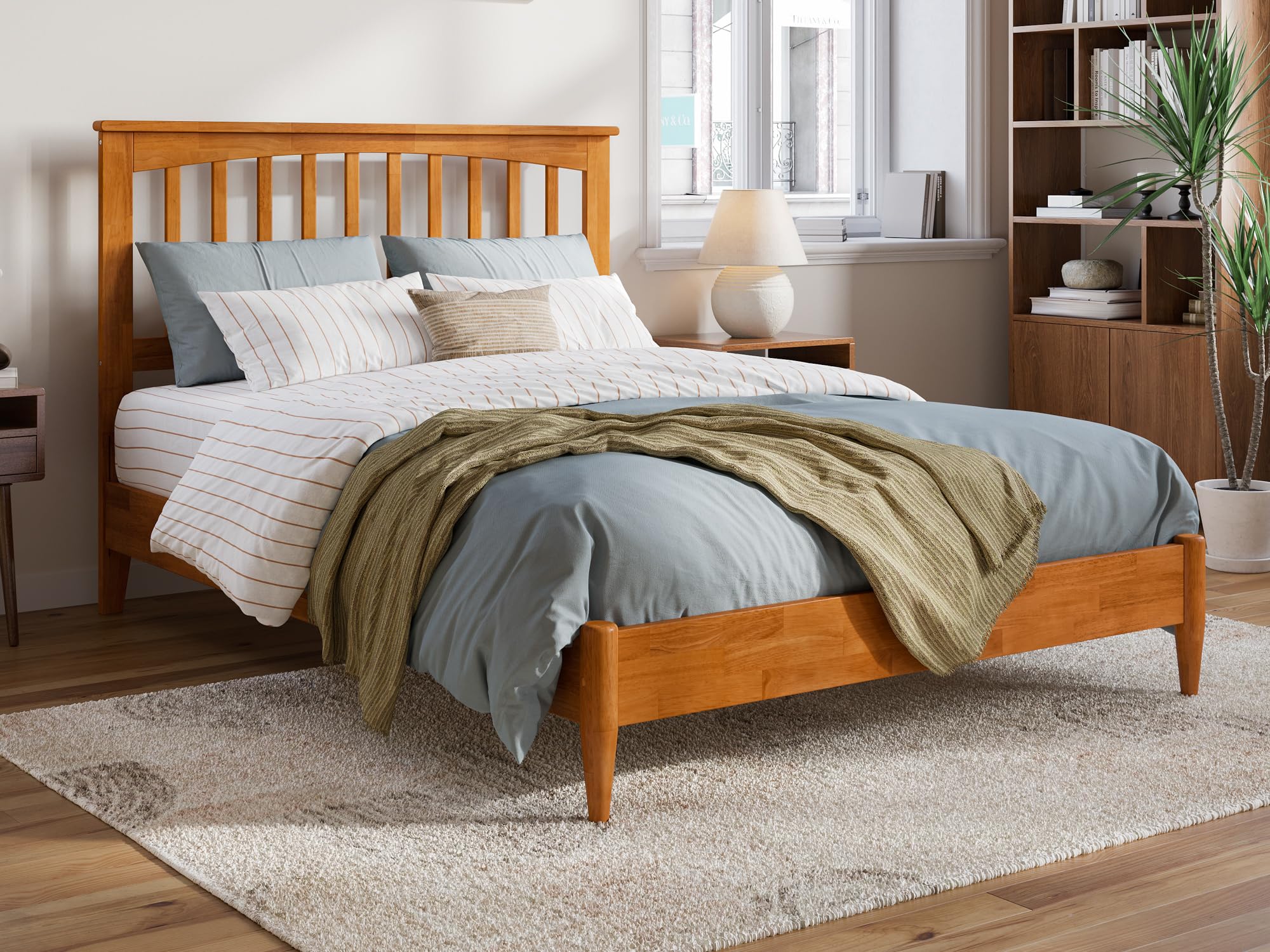 Becket Twin Solid Wood Low Profile Platform Bed in Light Toffee