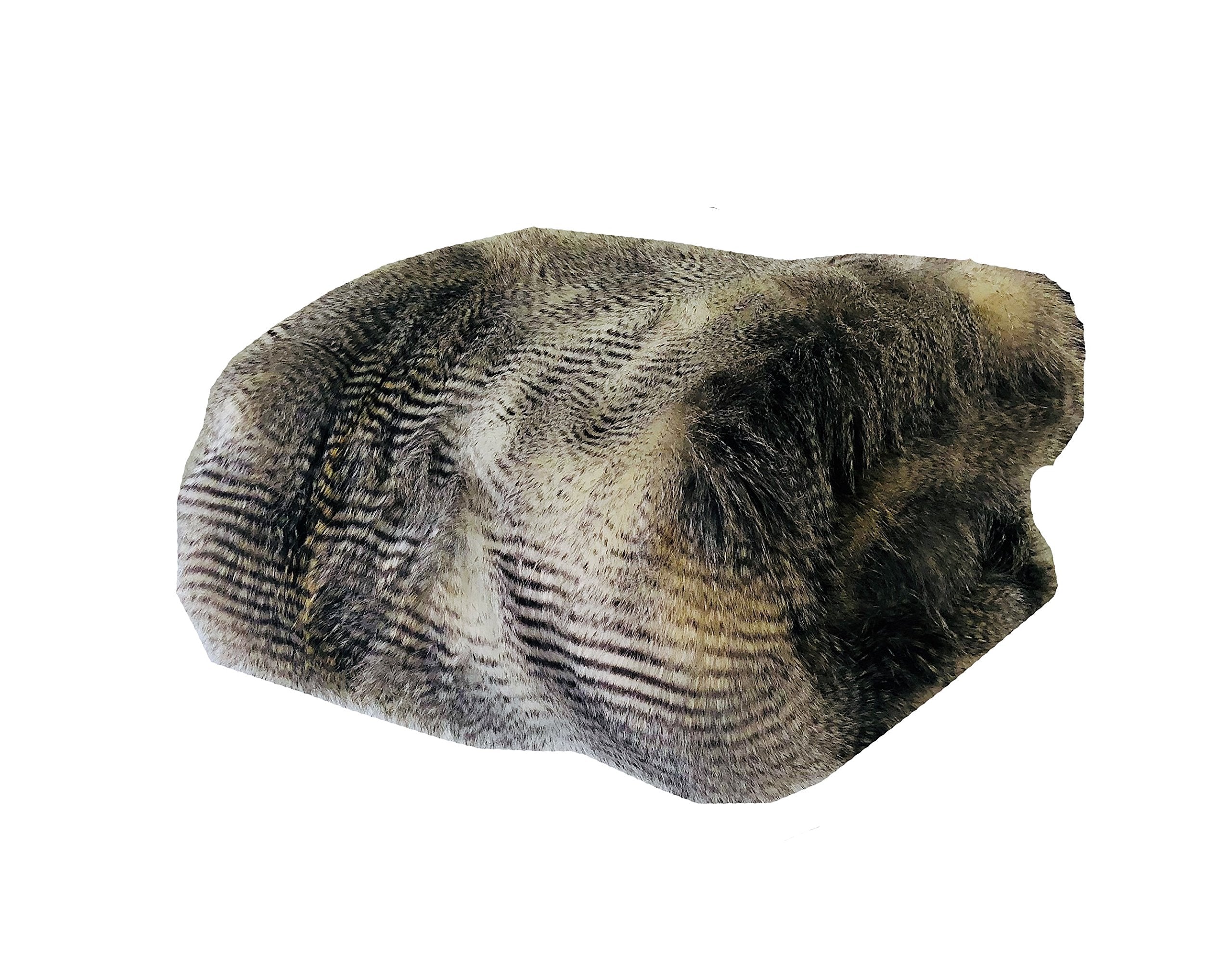 Plutus Brands Alaskan Hawk Throw Pillow, 96 X 110, White/Gray/Beige