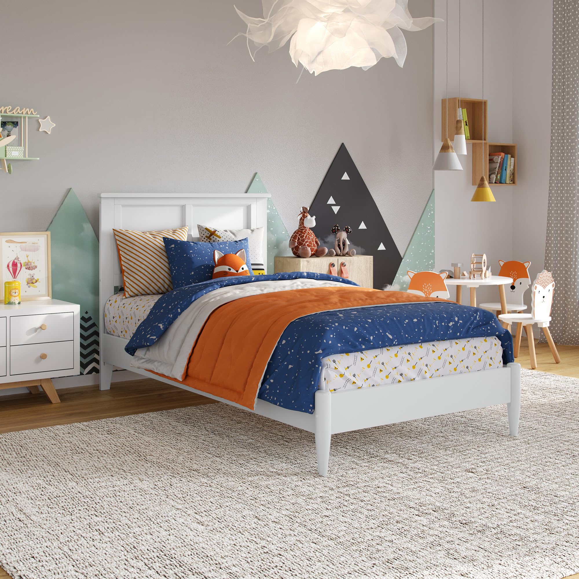 Charlotte Twin Solid Wood Low Profile Platform Bed in White