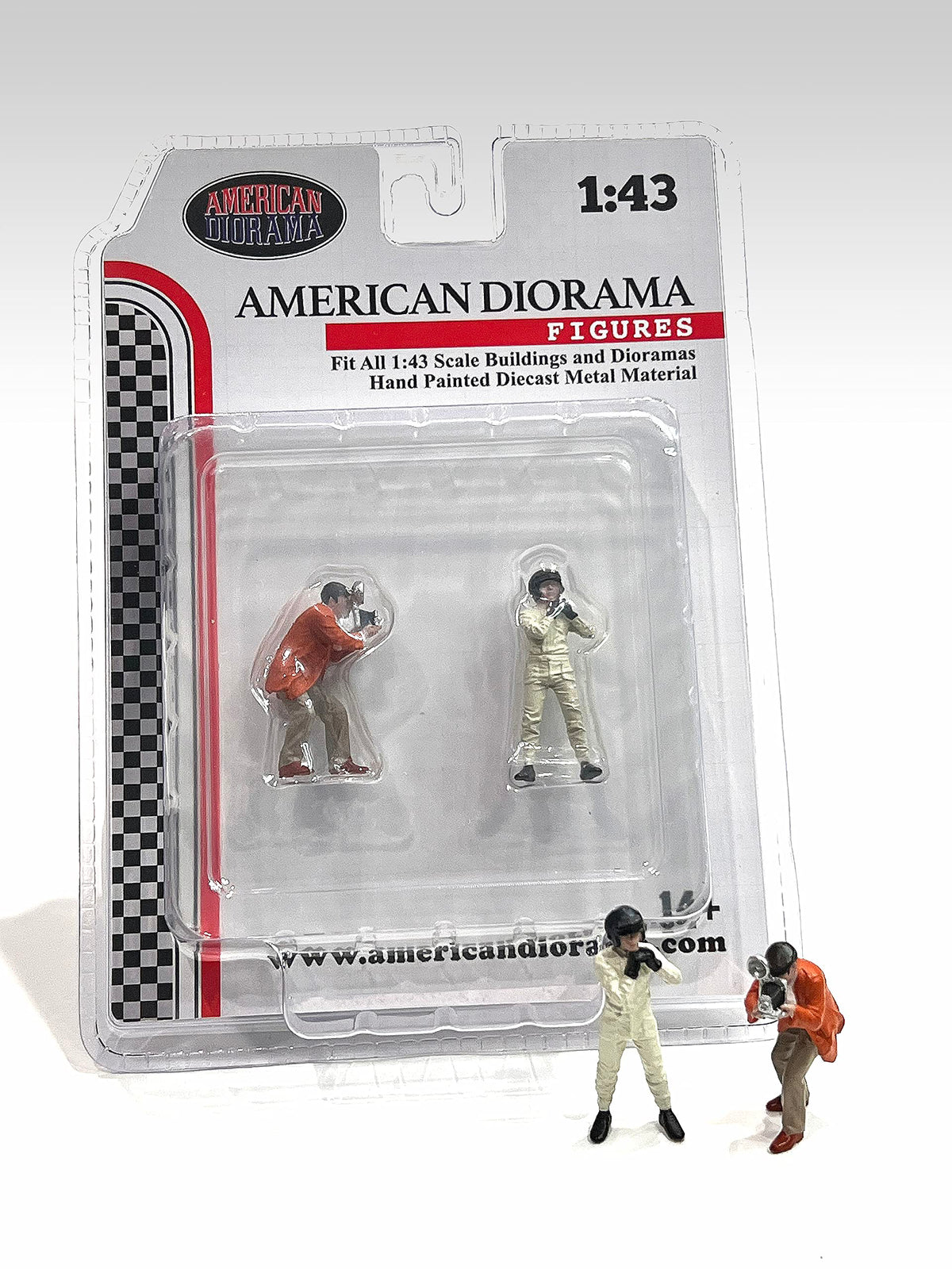 Race Day Two Diecast Figures Set 2 For 1/43 Scale Models By American Diorama 38360