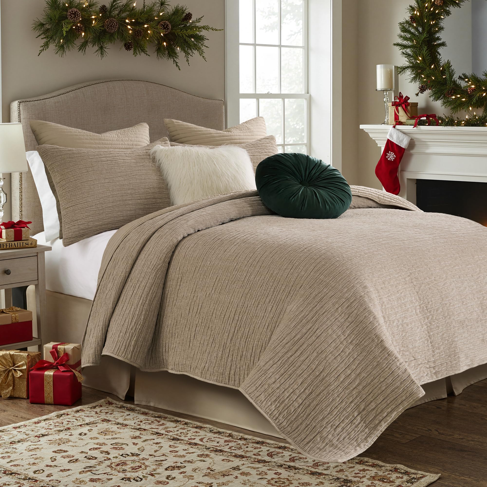 Greenland Home Fashions GL-2505GMSQ Velvet Crush Quilt Set, 3-Piece Full/Queen, Khaki