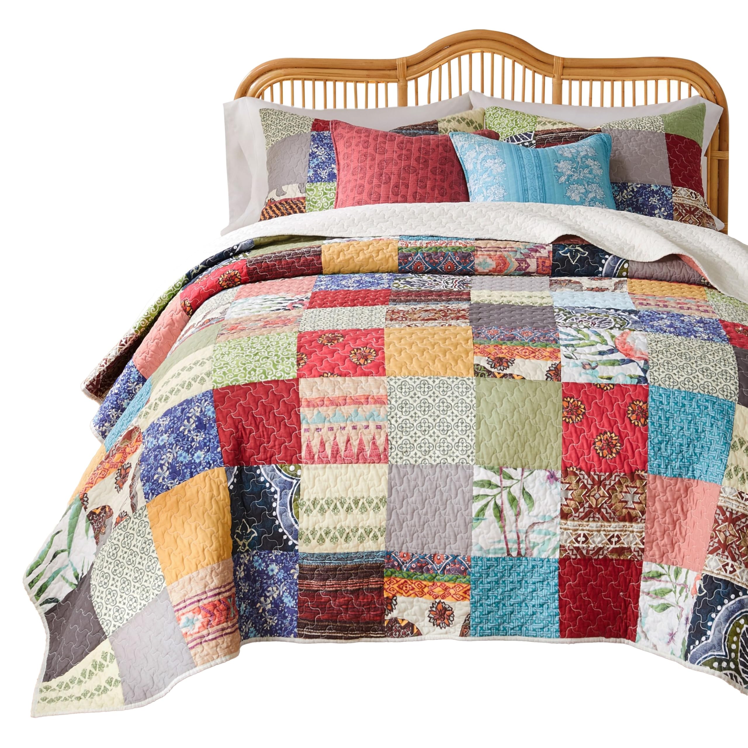 Lily 3pc Full to Queen Quilt and Pillow Sham Set, Multicolor Patchwork