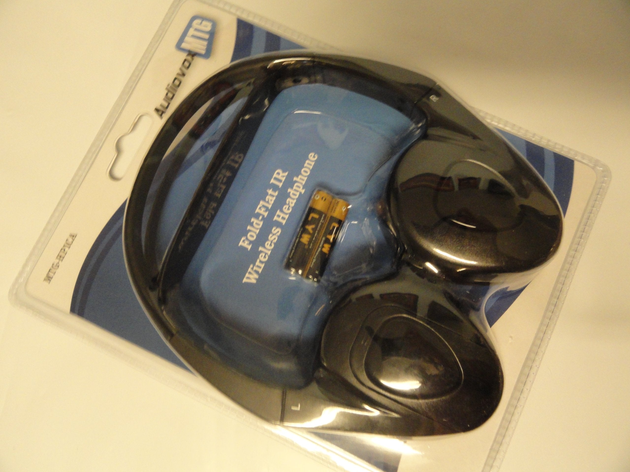 Audiovox *MTGHP1CA*Single Channel IR Wireless Headphones