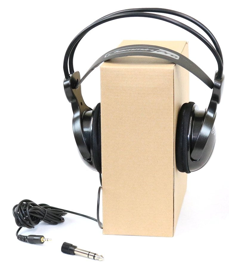 High-Performance Studio Headphones With Ultra-Wide Frequency Response