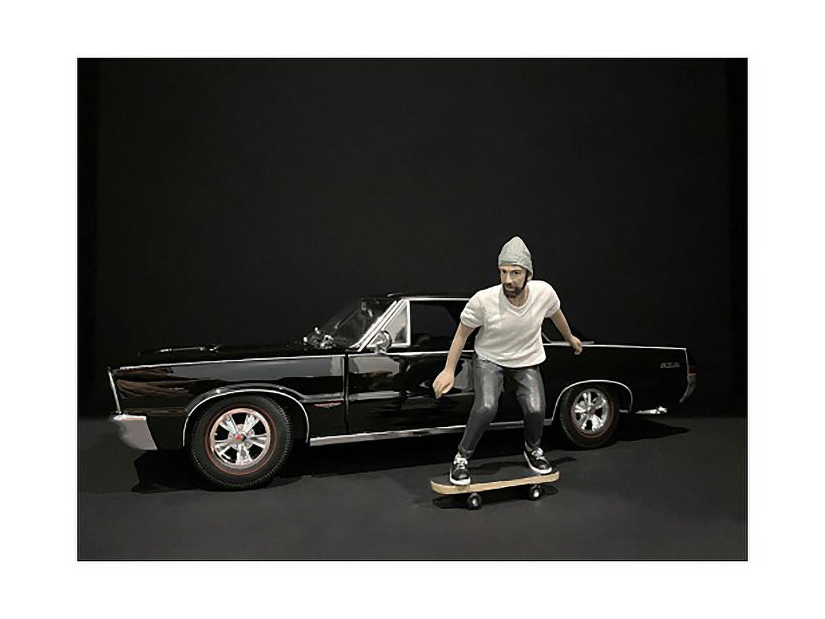 American Diorama 38341 Skateboarder Figurine Ii For 1 By 24 Scale Models