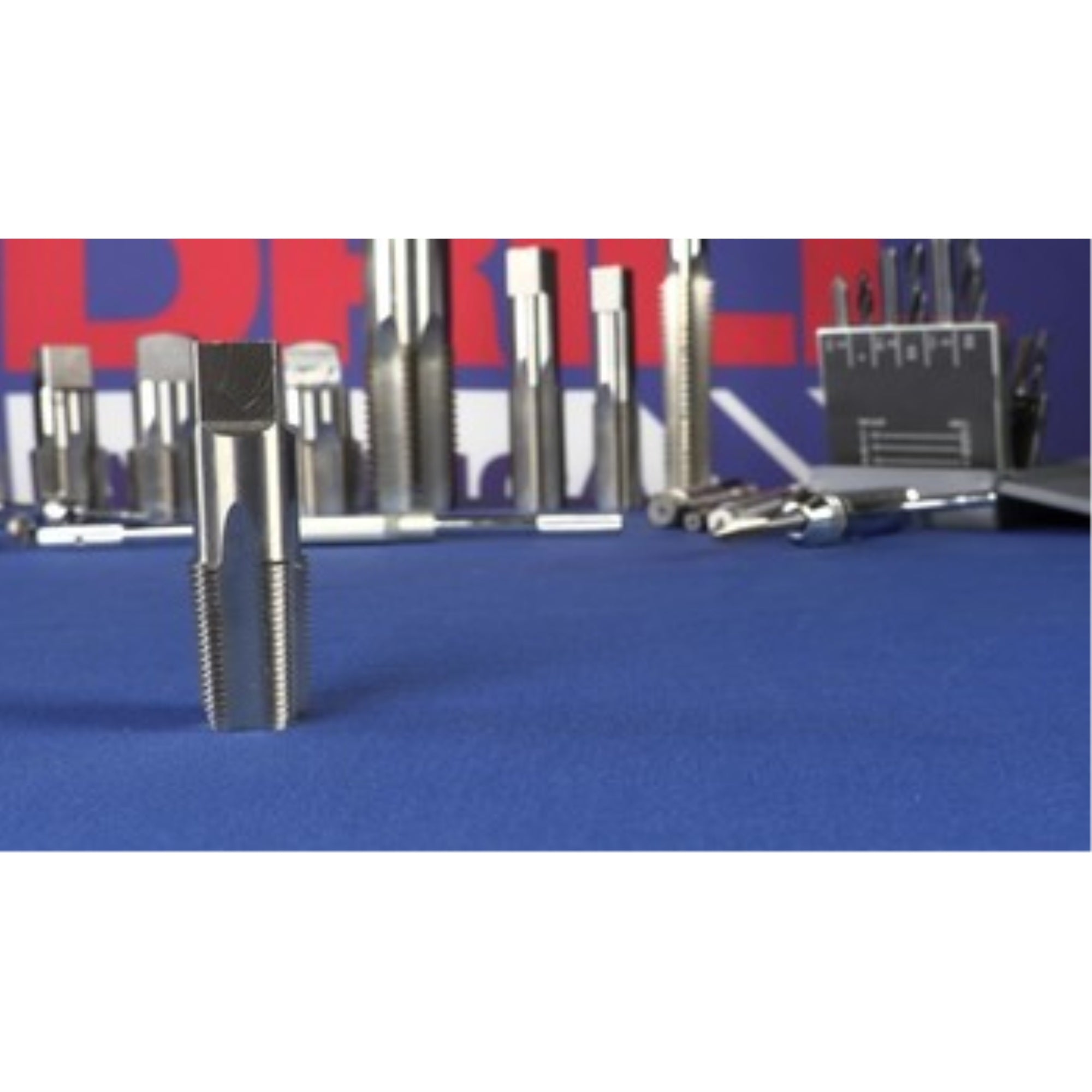 1-11-1/2 Npt Hss 5 Flute Pipe Tap, Qualtech, Dwt64010