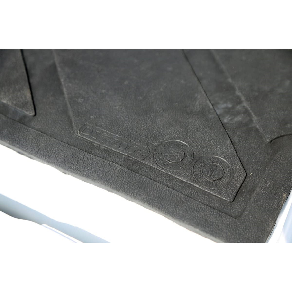 Dee Zee Dz76973 Bedmat