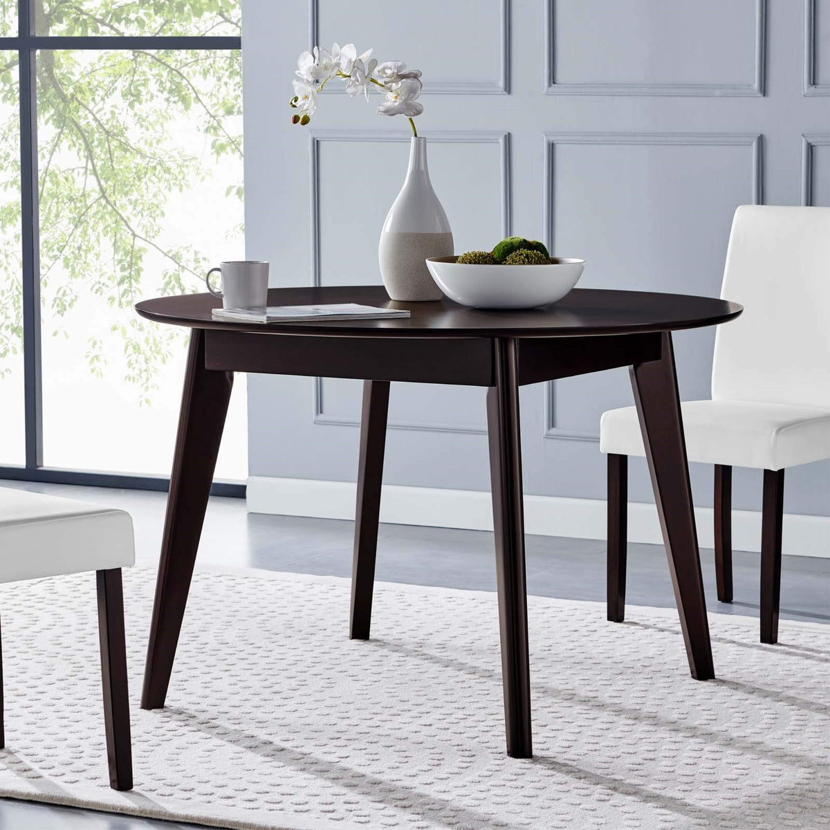Casafoyer Vision 45' Round Dining Table, Cappuccino