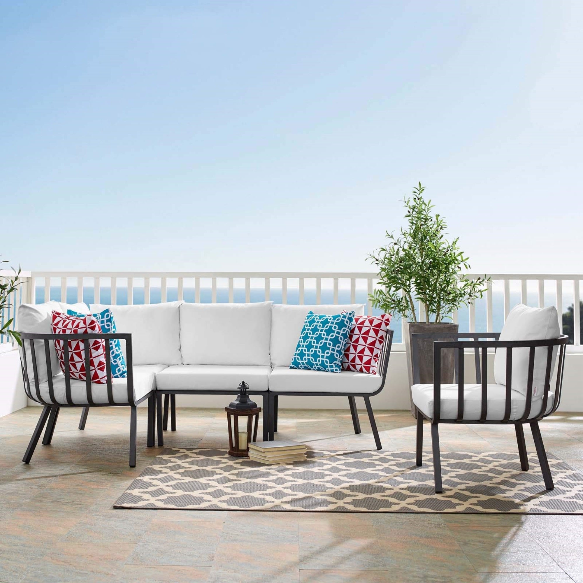 Casafoyer Riverside 5 Piece Outdoor Patio Aluminum Set In Gray White, 61.5 X 114 X 28